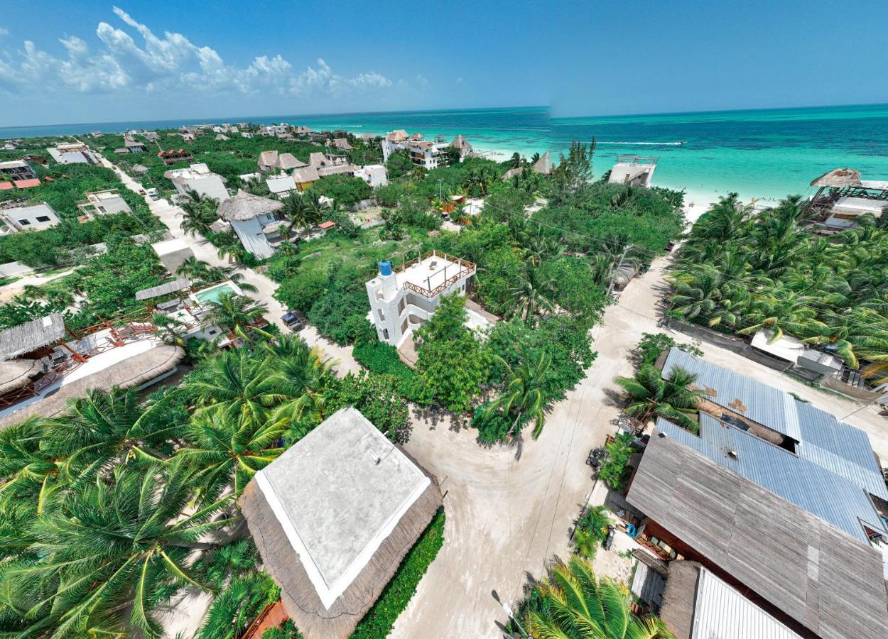 Hotel Ak'Na Holbox מראה חיצוני תמונה
